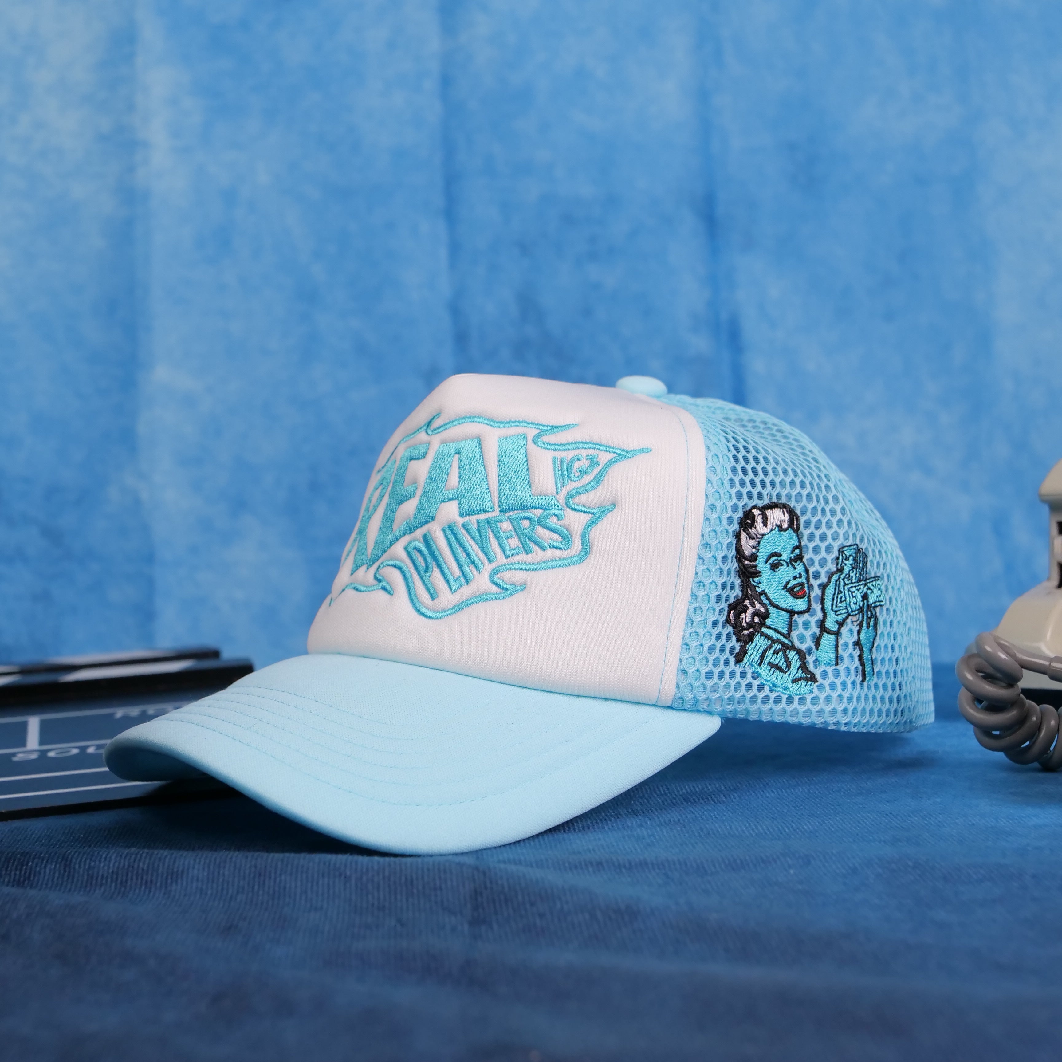 CAP FRP BLEU